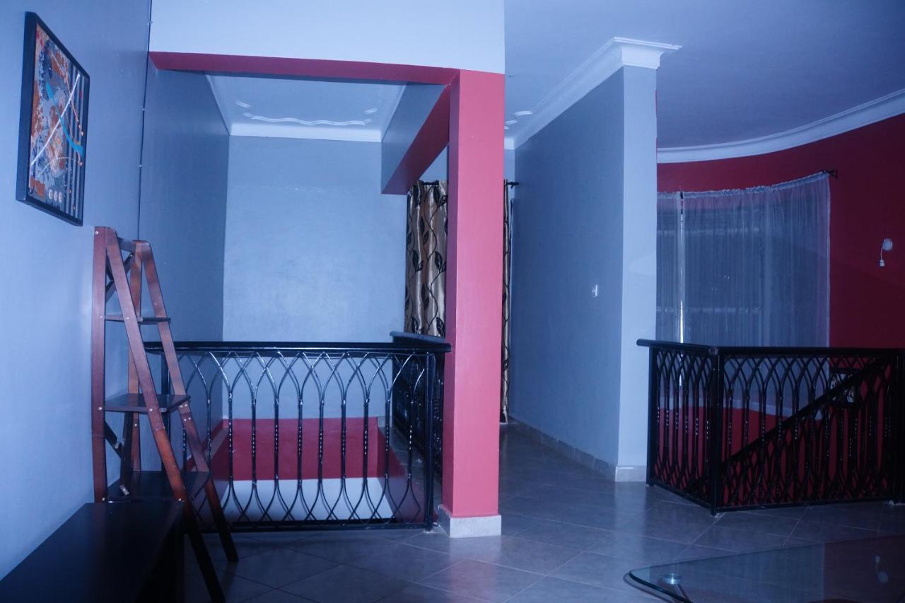 Silver Oaks Hotel Boma Fort Portal Екстериор снимка